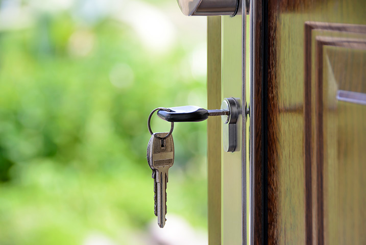 A2B Locks are able to provide local locksmiths in Camberley to repair your broken locks. 